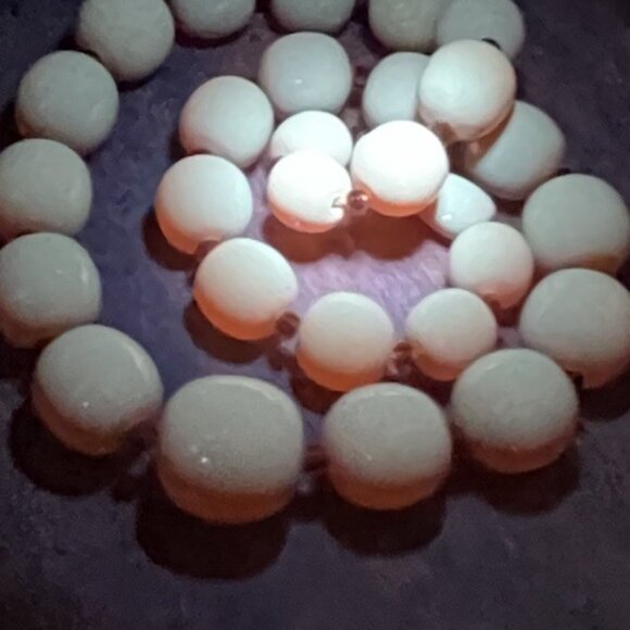 Antique Genuine Baltic Amber Egg Yolk Butterscotch Caramel Necklace Barrel Clasp - Picture 6 of 15